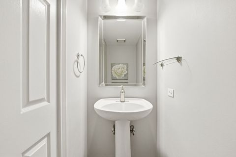Tiny photo for 1925 N Maud Avenue #1, Chicago, IL 60614 (MLS # 12612433)