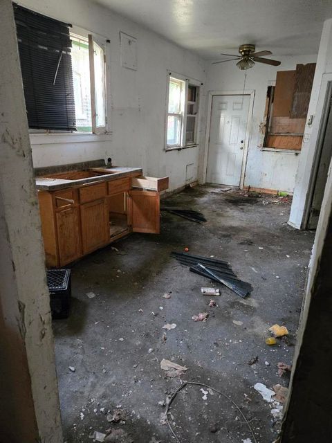 Tiny photo for 8350 S Green Street, Chicago, IL 60620 (MLS # 12494019)