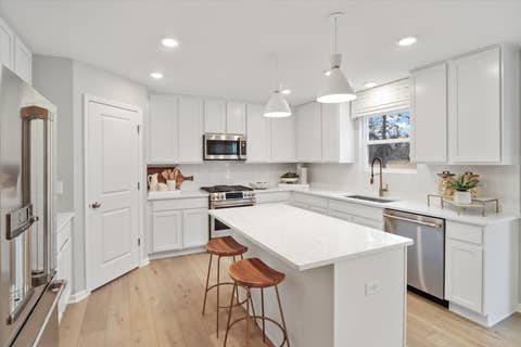 Tiny photo for 148 Piper Glen Avenue, Oswego, IL 60543 (MLS # 12733928)