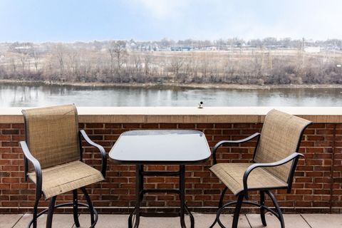 Tiny photo for 160 S River Street #211, Aurora, IL 60506 (MLS # 12588666)