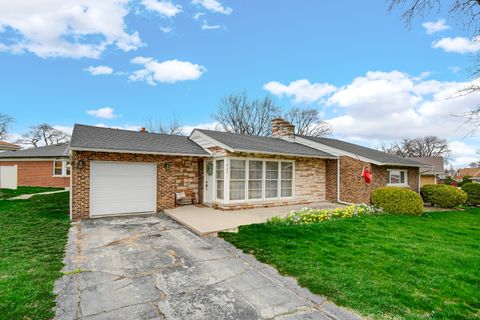 Tiny photo for 920 Theresa Lane, Chicago Heights, IL 60411 (MLS # 12609506)