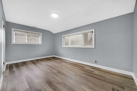 Tiny photo for 920 Theresa Lane, Chicago Heights, IL 60411 (MLS # 12609506)