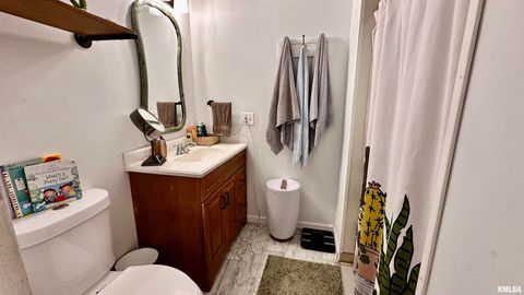 Tiny photo for 909 NORTH Road, West Frankfort, IL 62896 (MLS # EB459066)