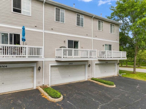 Tiny photo for 1002 Savoy Court, Elk Grove Village, IL 60007 (MLS # 12758814)