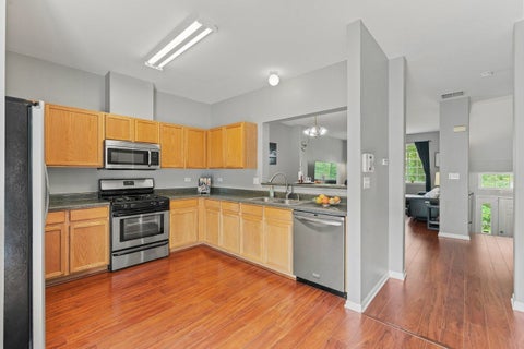 Tiny photo for 1002 Savoy Court, Elk Grove Village, IL 60007 (MLS # 12758814)