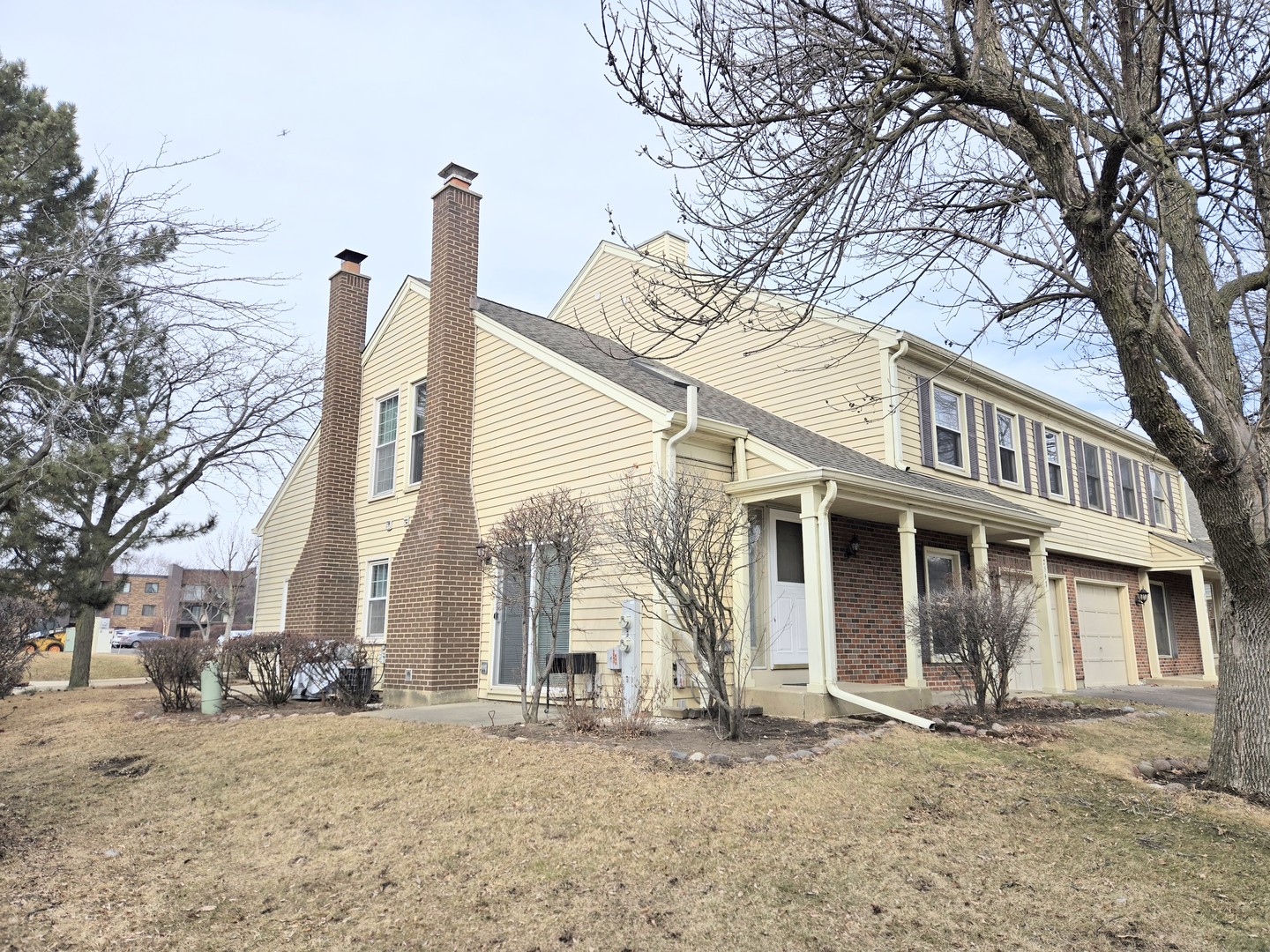 2547 College Hill Circle