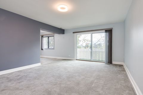 Tiny photo for 4000 BAYSIDE Drive #205, Palatine, IL 60074 (MLS # 12484035)