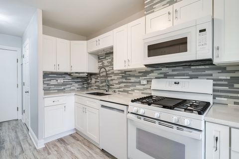 Tiny photo for 4000 BAYSIDE Drive #205, Palatine, IL 60074 (MLS # 12484035)