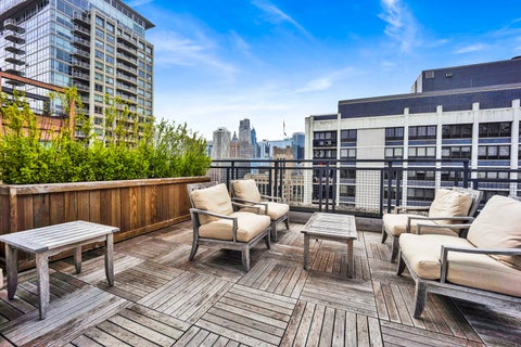 Tiny photo for 850 N DeWitt Place #7K, Chicago, IL 60611 (MLS # 12691981)