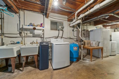 Tiny photo for 1161 Oak Spring Lane, Libertyville, IL 60048 (MLS # 12430527)