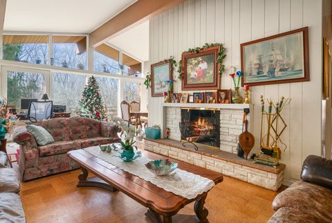 Tiny photo for 1161 Oak Spring Lane, Libertyville, IL 60048 (MLS # 12430527)