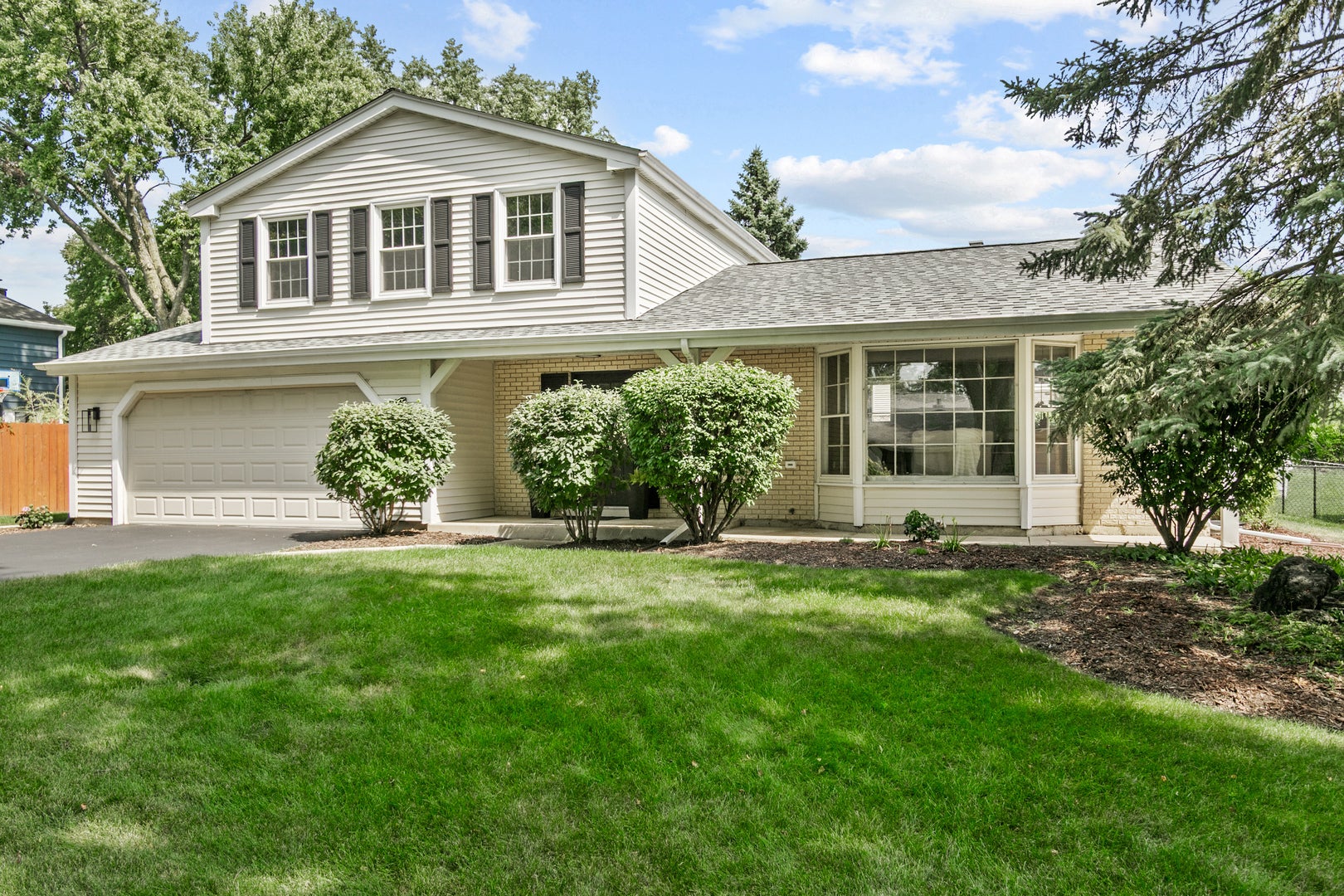 1554 CHICKASAW Drive