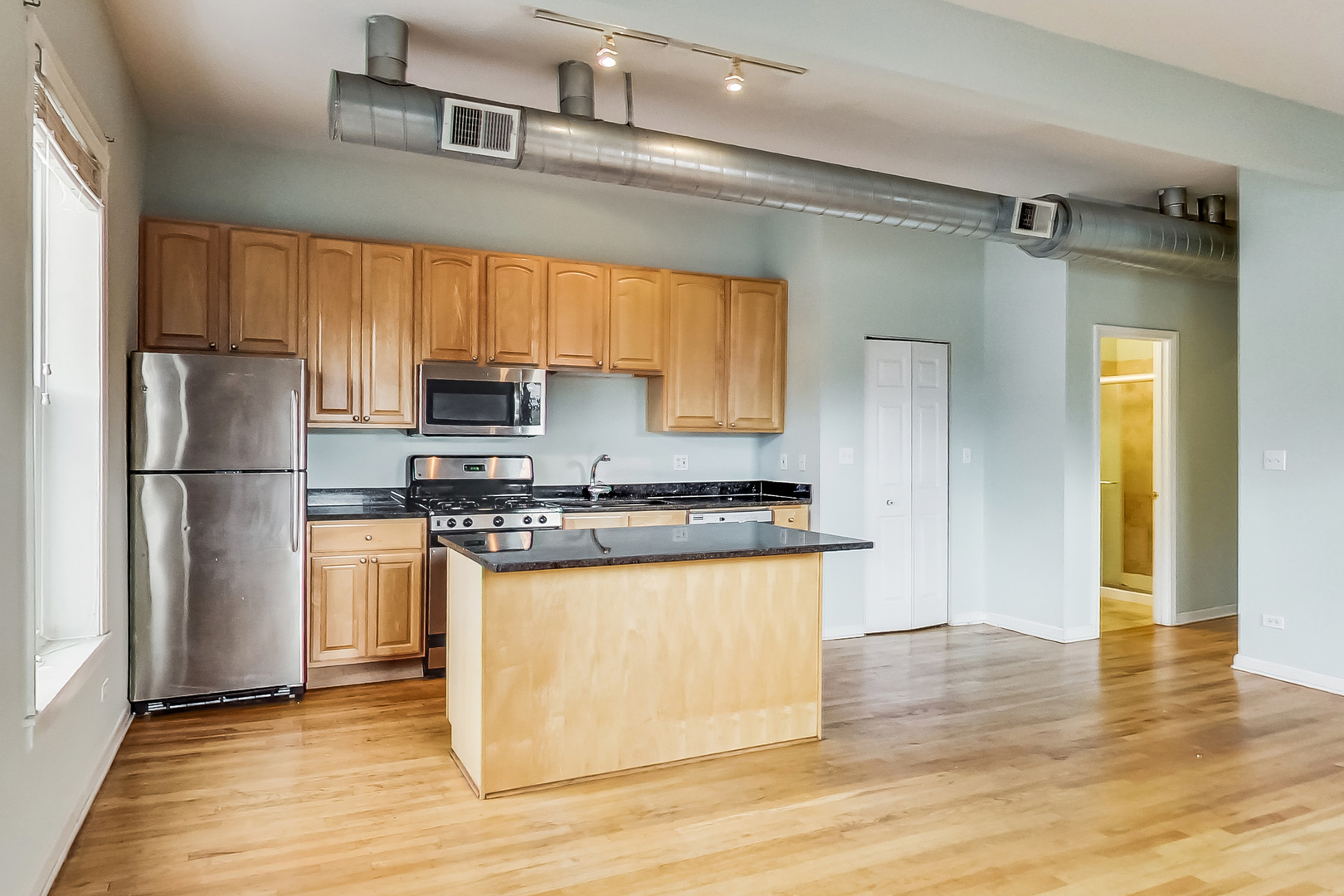 2636 N ORCHARD Street 3R