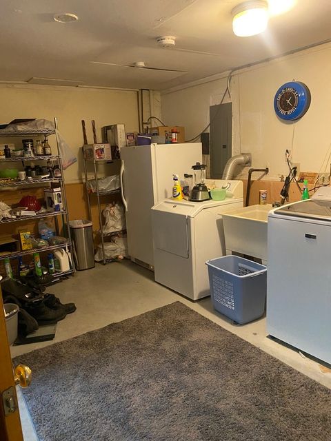 Tiny photo for 811 Oakton Avenue, Romeoville, IL 60446 (MLS # 12570645)