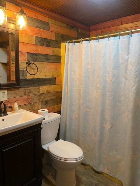 Tiny photo for 811 Oakton Avenue, Romeoville, IL 60446 (MLS # 12570645)