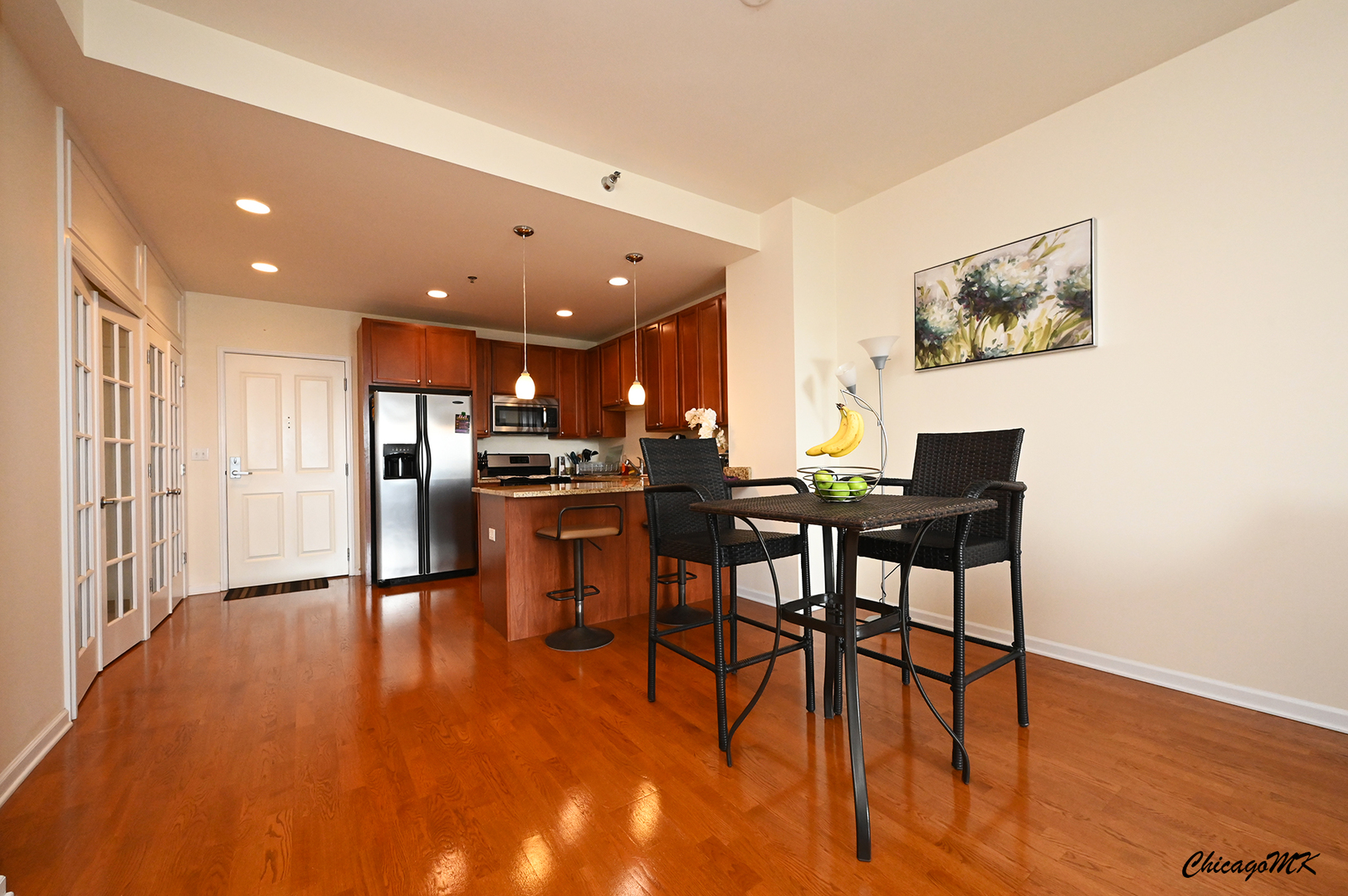 828 W Grace Street 1410