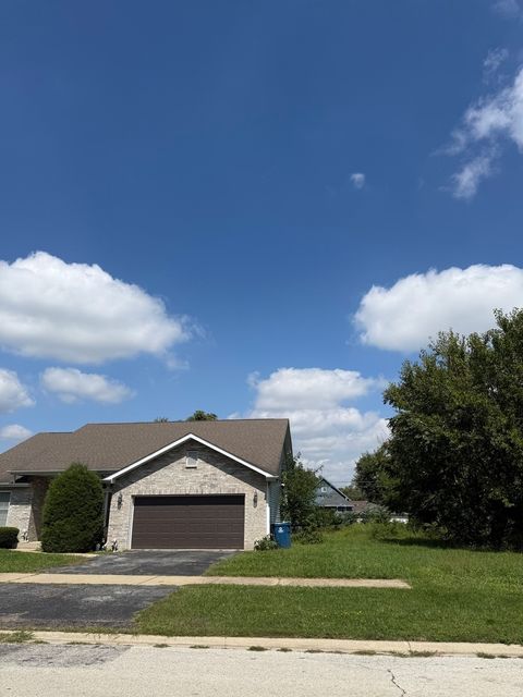 Tiny photo for 604 E 154TH Street, Phoenix, IL 60426 (MLS # 12265936)