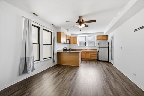 Tiny photo for 1627 W Columbia Avenue #1E, Chicago, IL 60626 (MLS # 12749647)