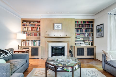Tiny photo for 5811 N Christiana Avenue, Chicago, IL 60659 (MLS # 12699144)