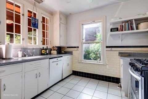 Tiny photo for 5811 N Christiana Avenue, Chicago, IL 60659 (MLS # 12699144)