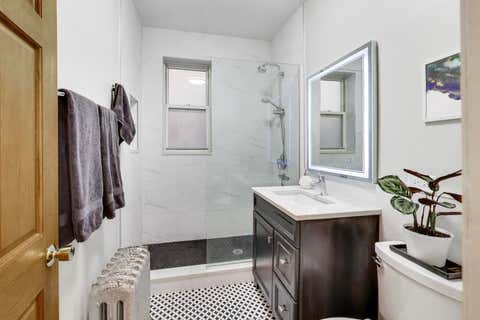 Tiny photo for 5251 N Winthrop Avenue #2, Chicago, IL 60640 (MLS # 12684249)