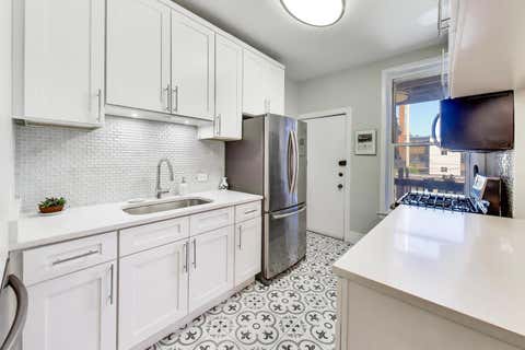 Tiny photo for 5251 N Winthrop Avenue #2, Chicago, IL 60640 (MLS # 12684249)