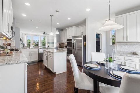 Tiny photo for 804 Paisley Court, Naperville, IL 60540 (MLS # 12479512)
