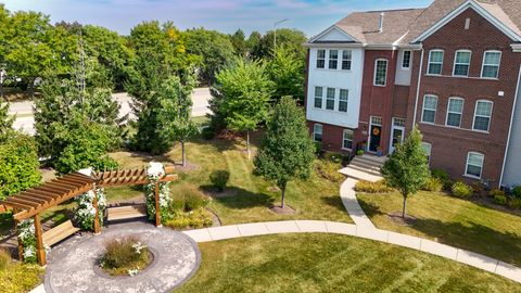 Tiny photo for 804 Paisley Court, Naperville, IL 60540 (MLS # 12479512)