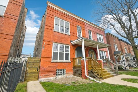 3348 W Le Moyne Street Chicago IL 60651
