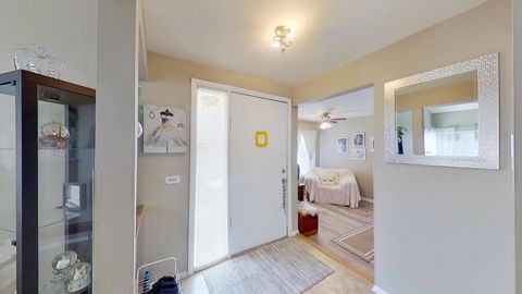 Tiny photo for 772 Colorado Court #772, Carol Stream, IL 60188 (MLS # 12625017)