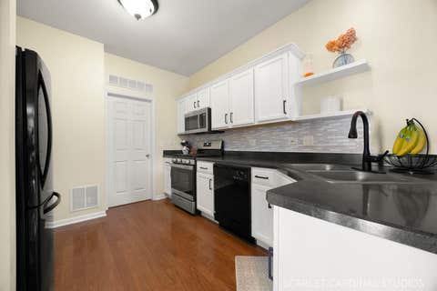 Tiny photo for 280 Whitfield Drive #B, Sugar Grove, IL 60554 (MLS # 12736401)