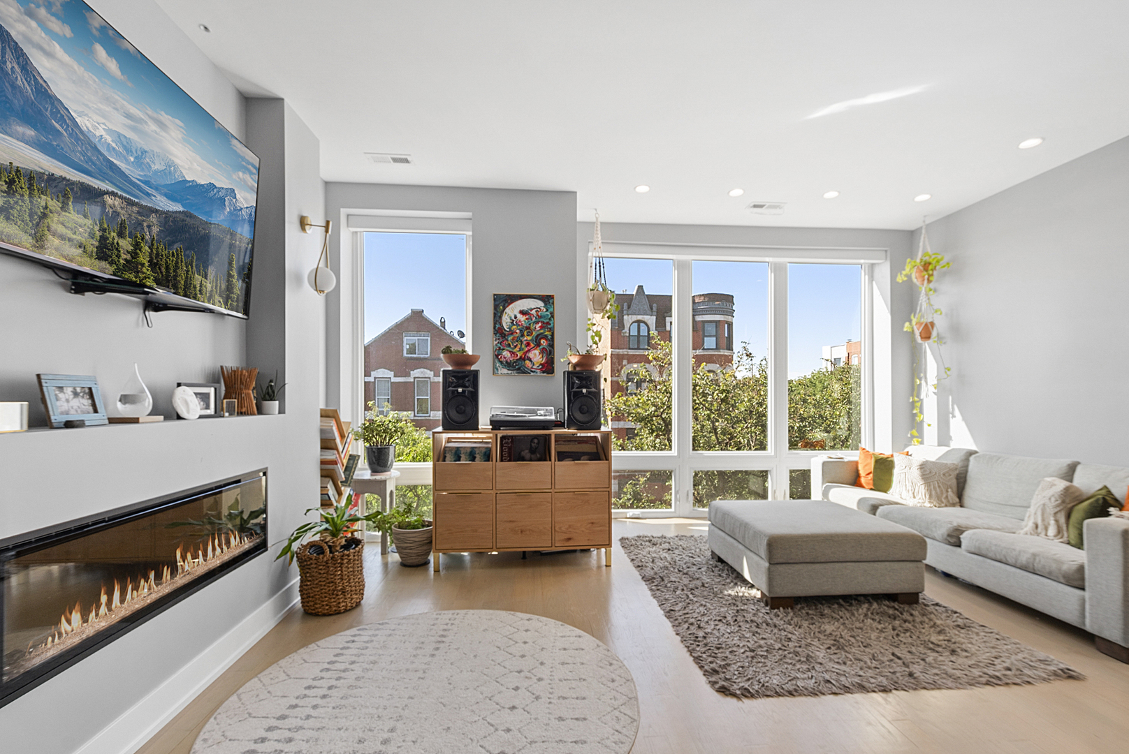 1756 W Cullerton Street 3