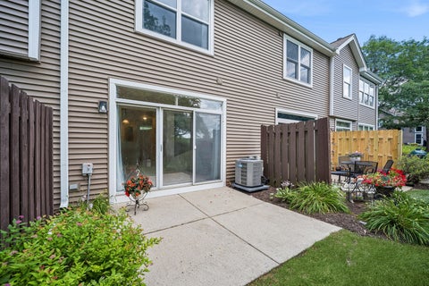 Tiny photo for 20 Arbordale Court, Algonquin, IL 60102 (MLS # 12709320)