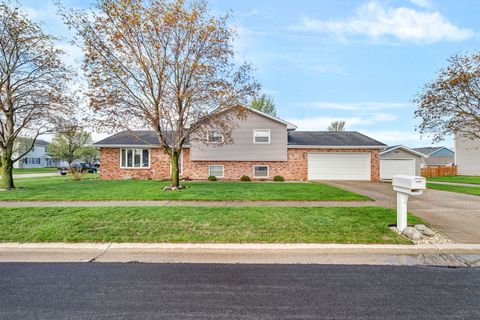 Photo of 390 S Di Paolo Drive, Coal City, IL 60416 (MLS # 12621853)