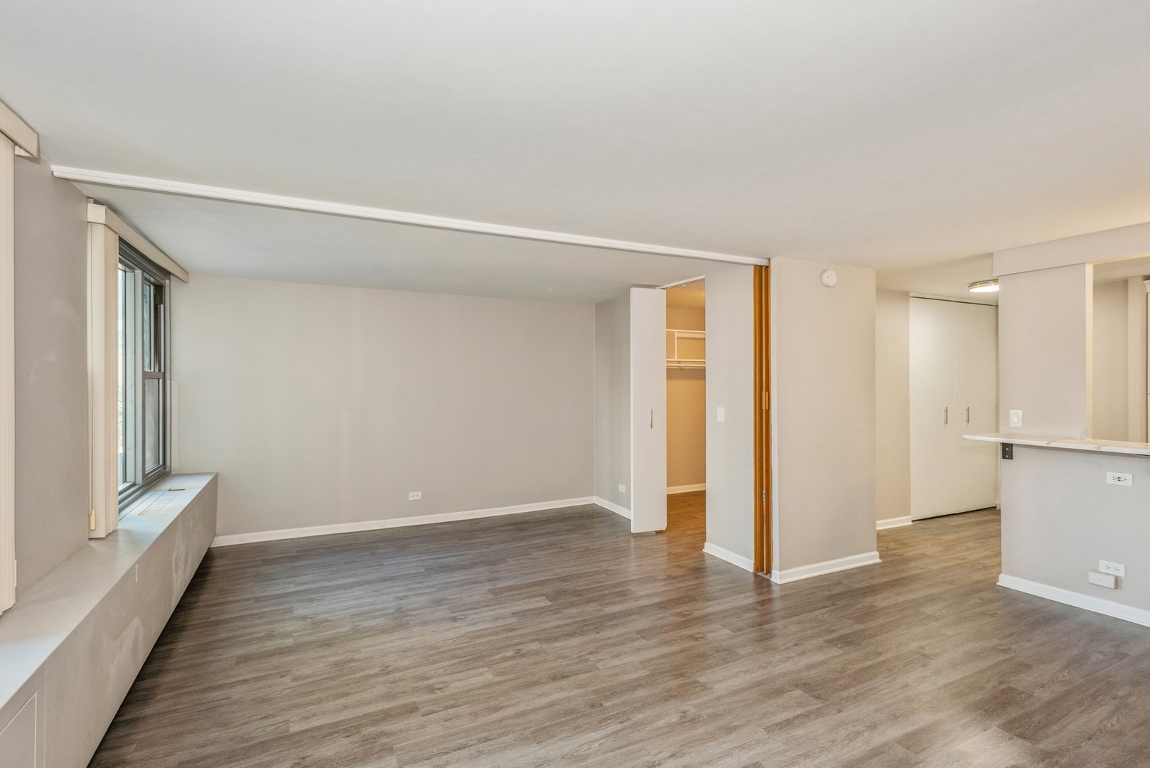 400 E Randolph Street 802