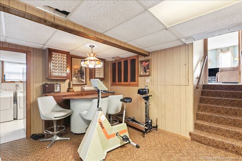 Tiny photo for 10441 Long Avenue, Oak Lawn, IL 60453 (MLS # 12566311)