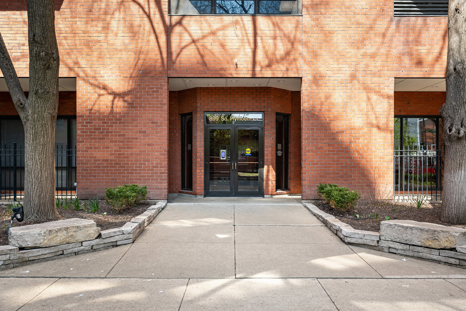 899 S Plymouth Court 310