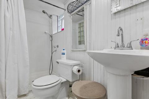 Tiny photo for 500 W 42nd Street, Chicago, IL 60609 (MLS # 12630912)