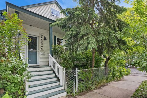 500 W 42nd Street Chicago IL 60609