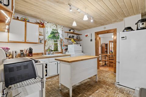 Tiny photo for 500 W 42nd Street, Chicago, IL 60609 (MLS # 12630912)
