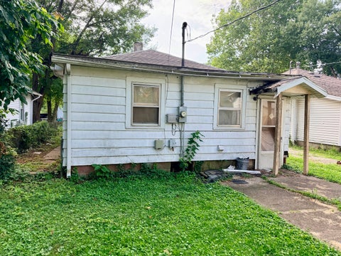 Tiny photo for 2180 S 17th Street, Springfield, IL 62703 (MLS # 12772886)