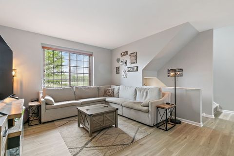 Tiny photo for 3339 Cameron Drive, Elgin, IL 60124 (MLS # 12637292)