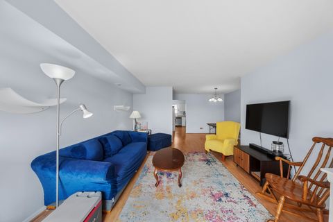 Tiny photo for 111 W Brandon Court #E33, Palatine, IL 60067 (MLS # 12677426)