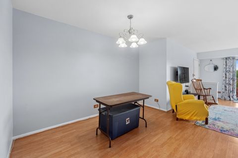 Tiny photo for 111 W Brandon Court #E33, Palatine, IL 60067 (MLS # 12677426)