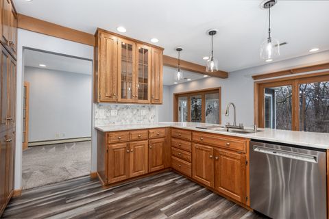 Tiny photo for 1631 Timber Lane, Ottawa, IL 61350 (MLS # 12592526)