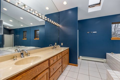 Tiny photo for 1631 Timber Lane, Ottawa, IL 61350 (MLS # 12592526)