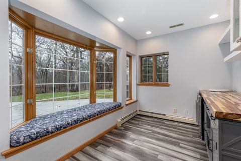 Tiny photo for 1631 Timber Lane, Ottawa, IL 61350 (MLS # 12592526)