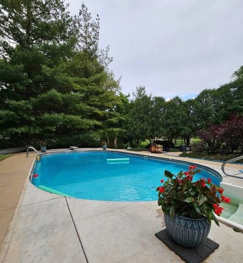 Tiny photo for 1631 Timber Lane, Ottawa, IL 61350 (MLS # 12592526)