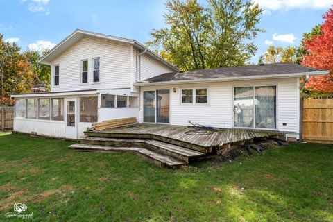Tiny photo for 118 Camelot Way, Bolingbrook, IL 60440 (MLS # 12511760)