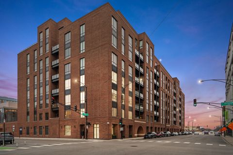 313 S Racine Avenue 4B Chicago IL 60607